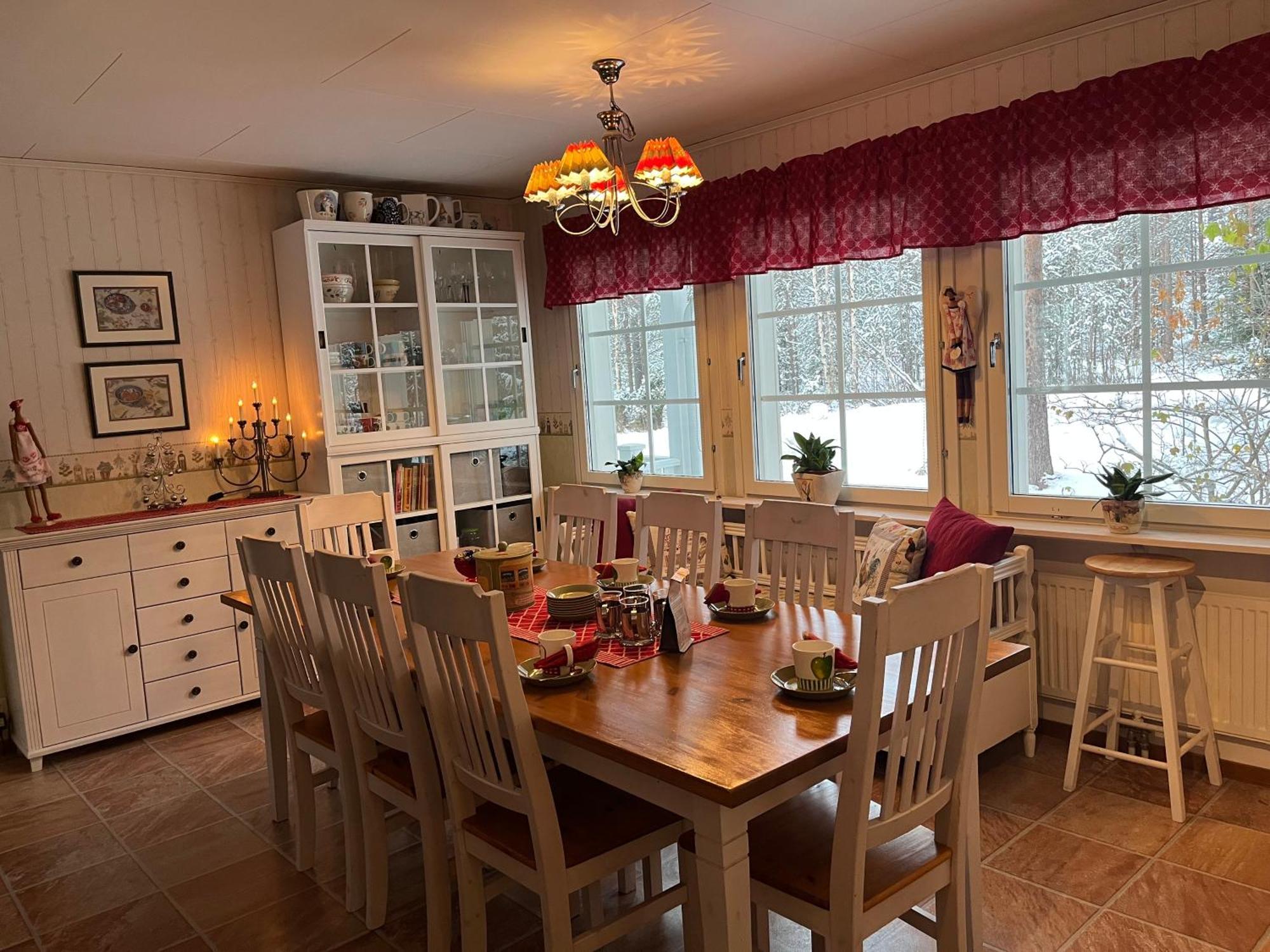 Cozy House Close To Santavillage Рованиеми Екстериор снимка