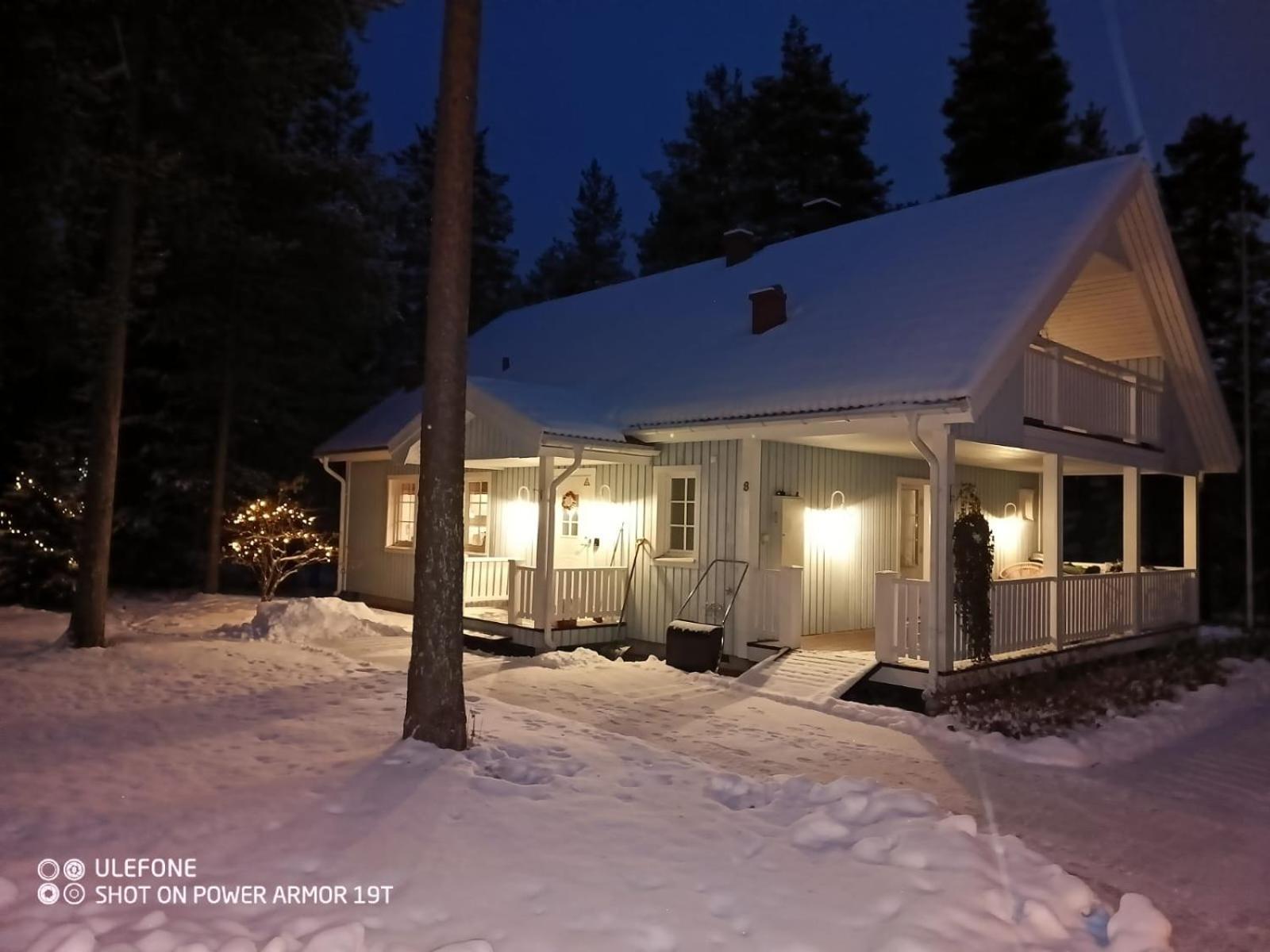 Cozy House Close To Santavillage Рованиеми Екстериор снимка
